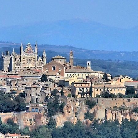 Feronia - Le Dimore Di Borgo Tessile Villa Orvieto Exterior photo